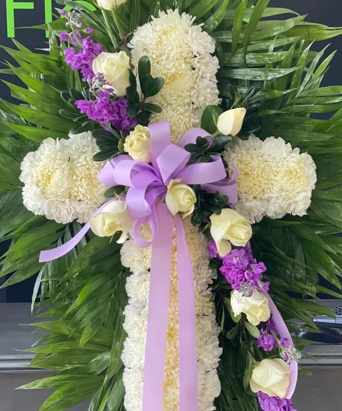 A floral cross decoration