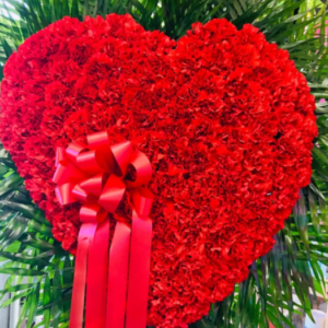 A heart made of red flowers