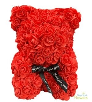 A bear made of red roses