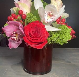 Romance bouquet with big flowers