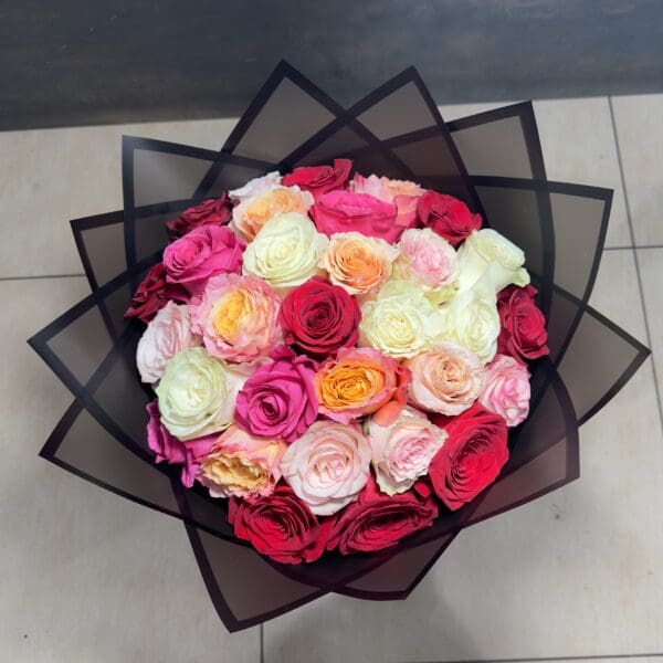 24 Mixed Rose Bouquet (Choice’s Designer)