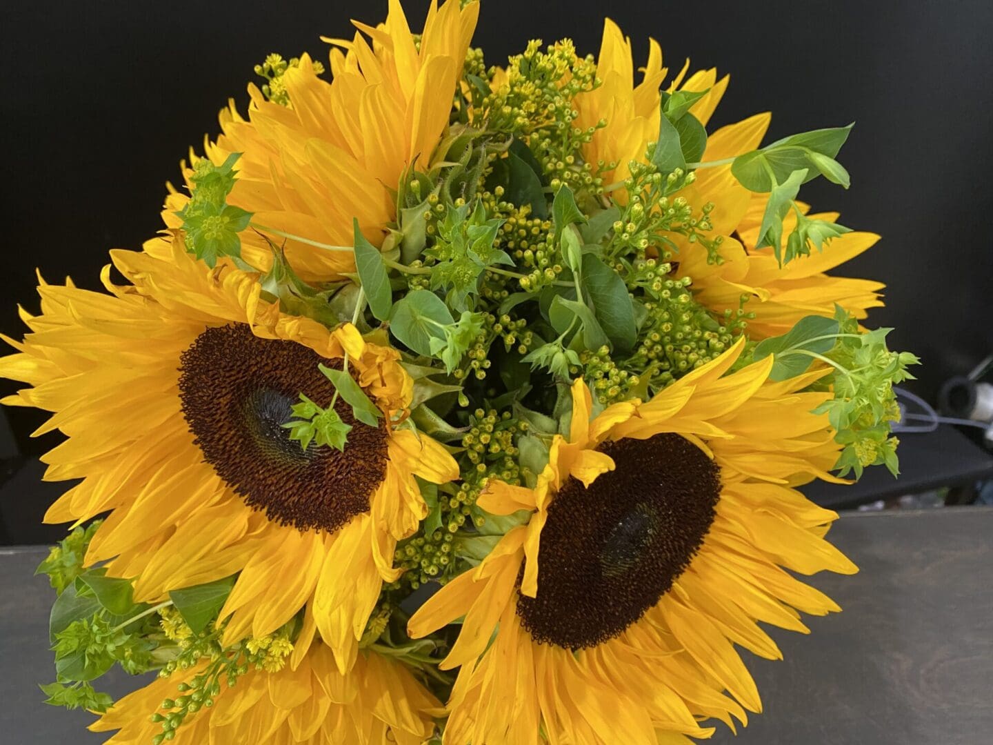 Picture of Beautiful Sunflowers Bouquet