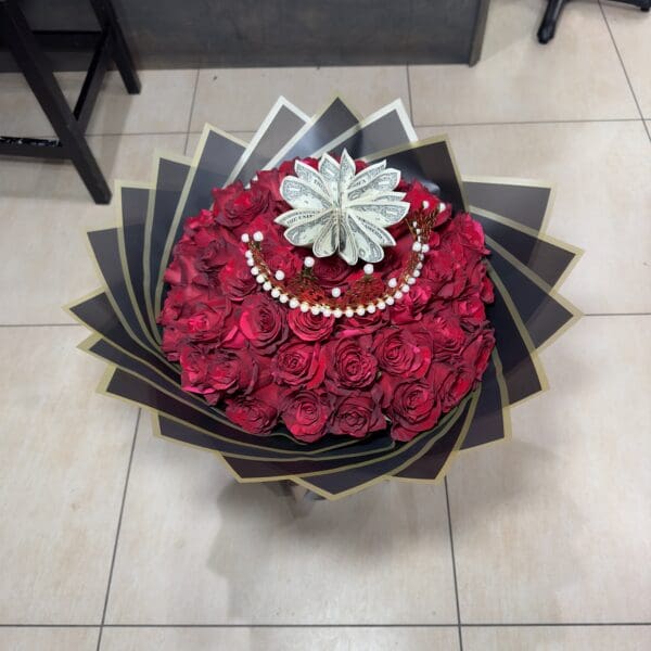 MY QUEEN 50 ROSES BOUQUET