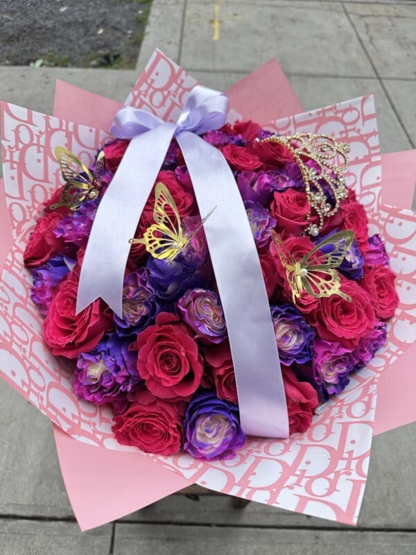Deluxe Payasitos Roses Bouquet Buchon - Image 2